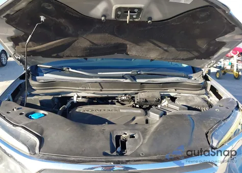 2018 Honda Ridgeline Rtl-T из США, поврежденный, VIN 5FPYK3F60JB011570